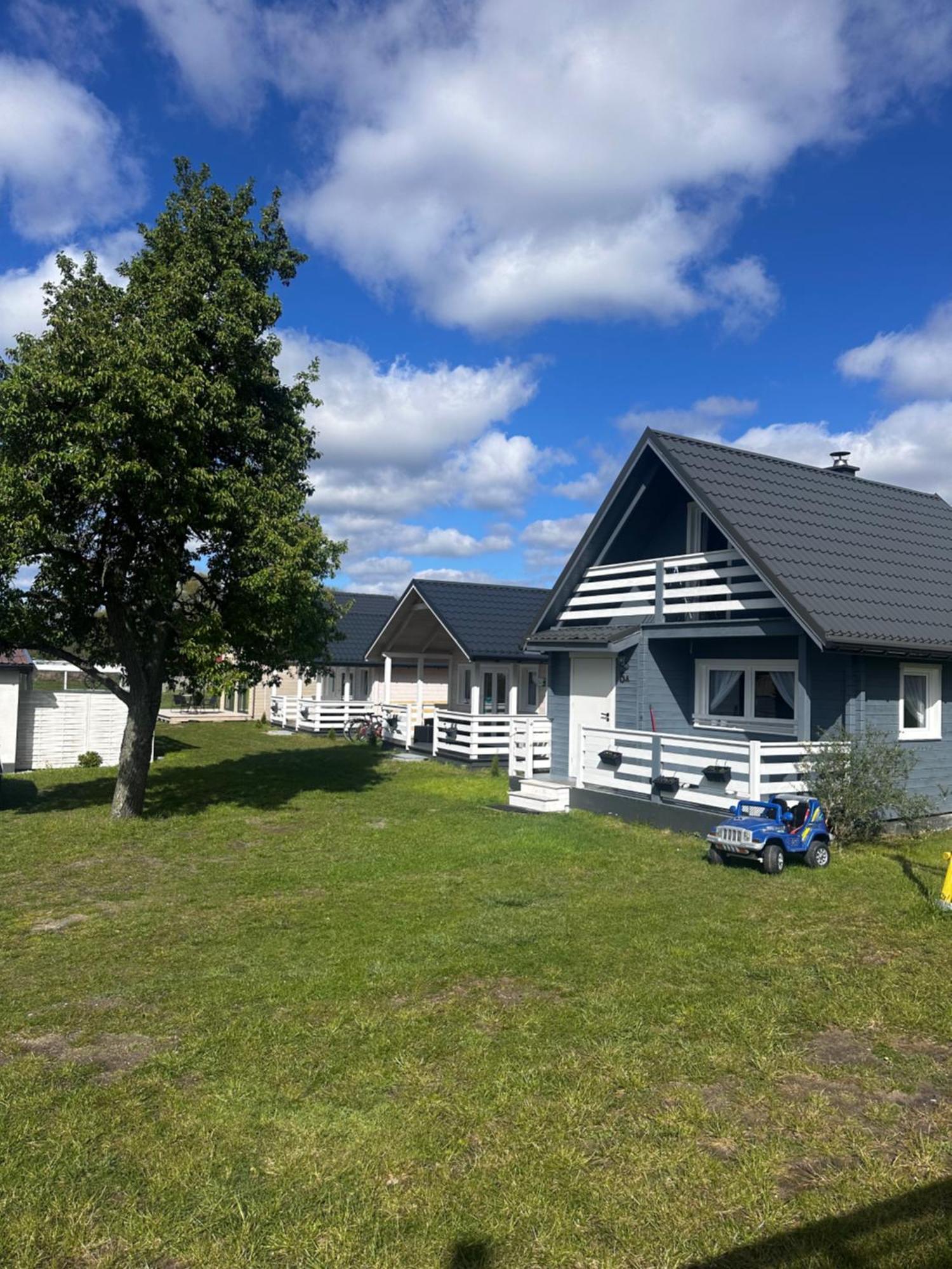 Chatki Nad Wodnym Zakatkiem. Villa Wapnica  Eksteriør billede