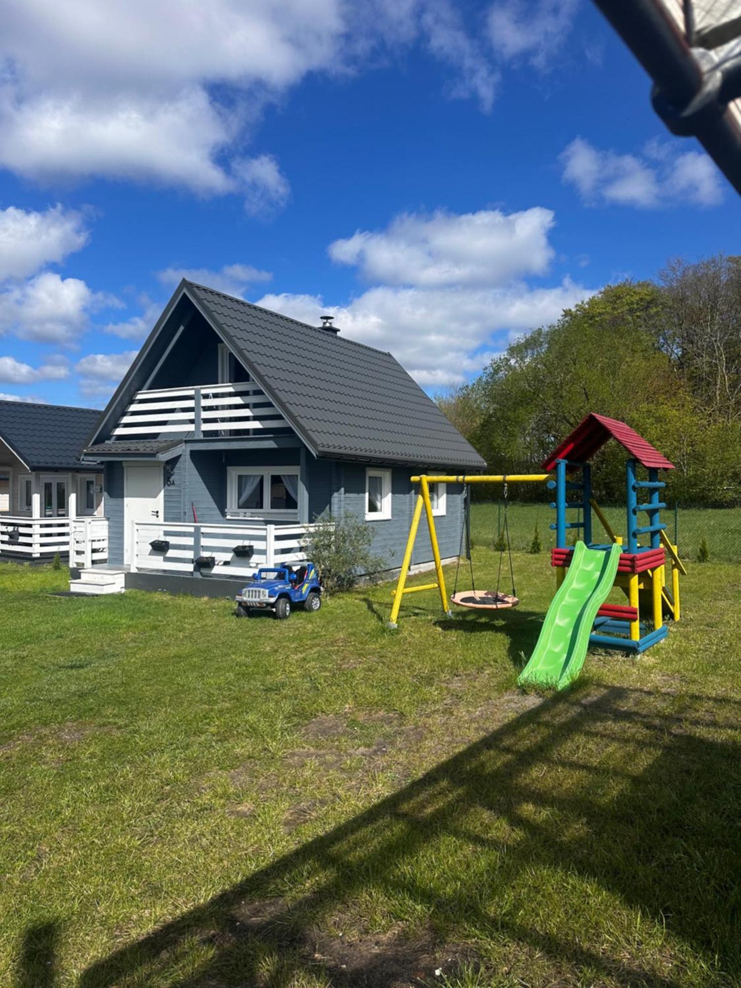 Chatki Nad Wodnym Zakatkiem. Villa Wapnica  Eksteriør billede